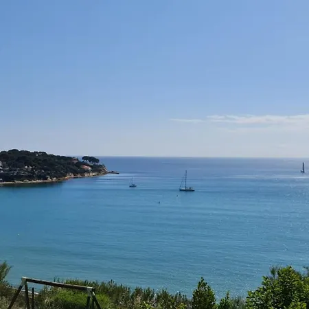 Villa Sur La Mer, 4 Chambres - 8 Personnes Sanary-sur-Mer Exterior photo