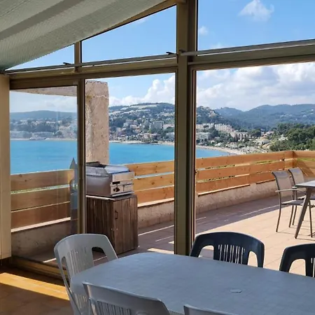 Villa Sur La Mer, 4 Chambres - 8 Personnes Sanary-sur-Mer Exterior photo