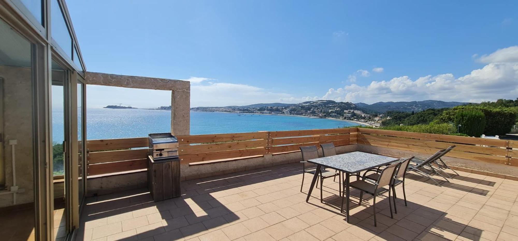Villa Sur La Mer, 4 - 8 Personnes Sanary-sur-Mer